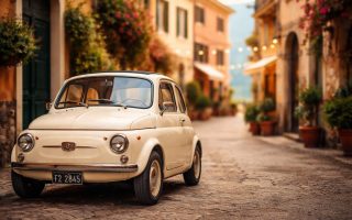fiat-500-rue-village-italien